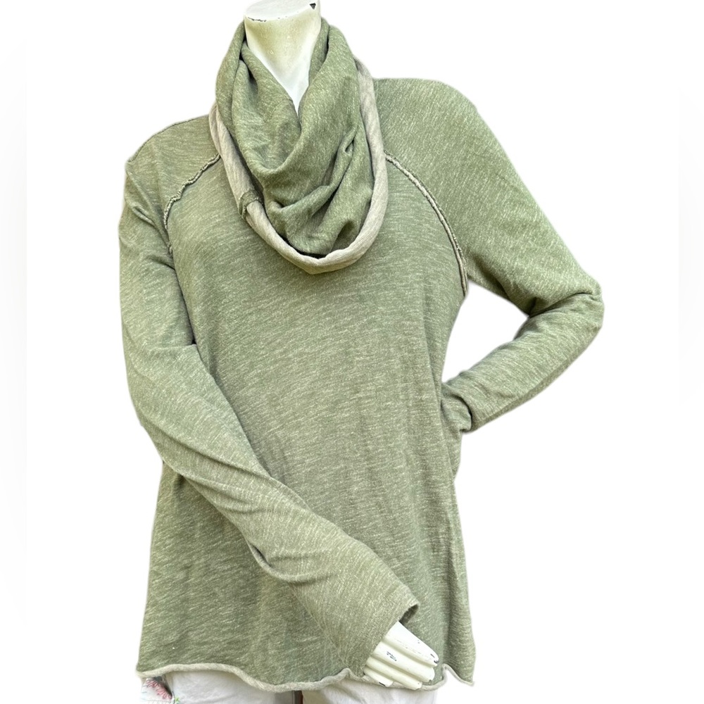 Free People Beach Raw Hem Contrast Green Funnel Neck Pullover Long Sleeve Top